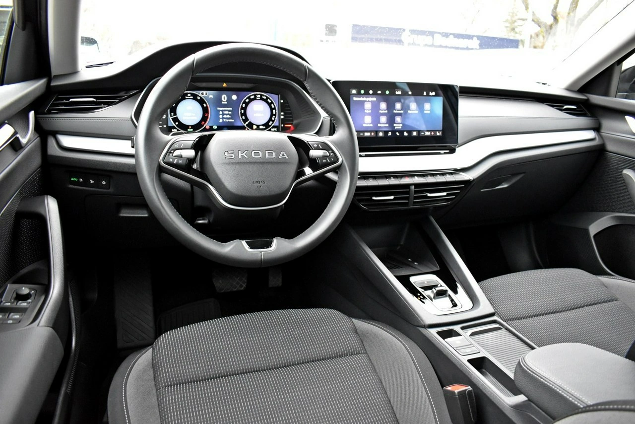 Skoda Octavia - Zdjęcie 11