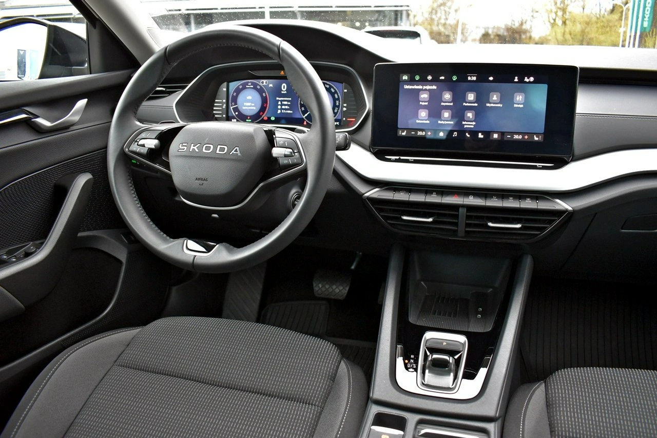 Skoda Octavia - Zdjęcie 15