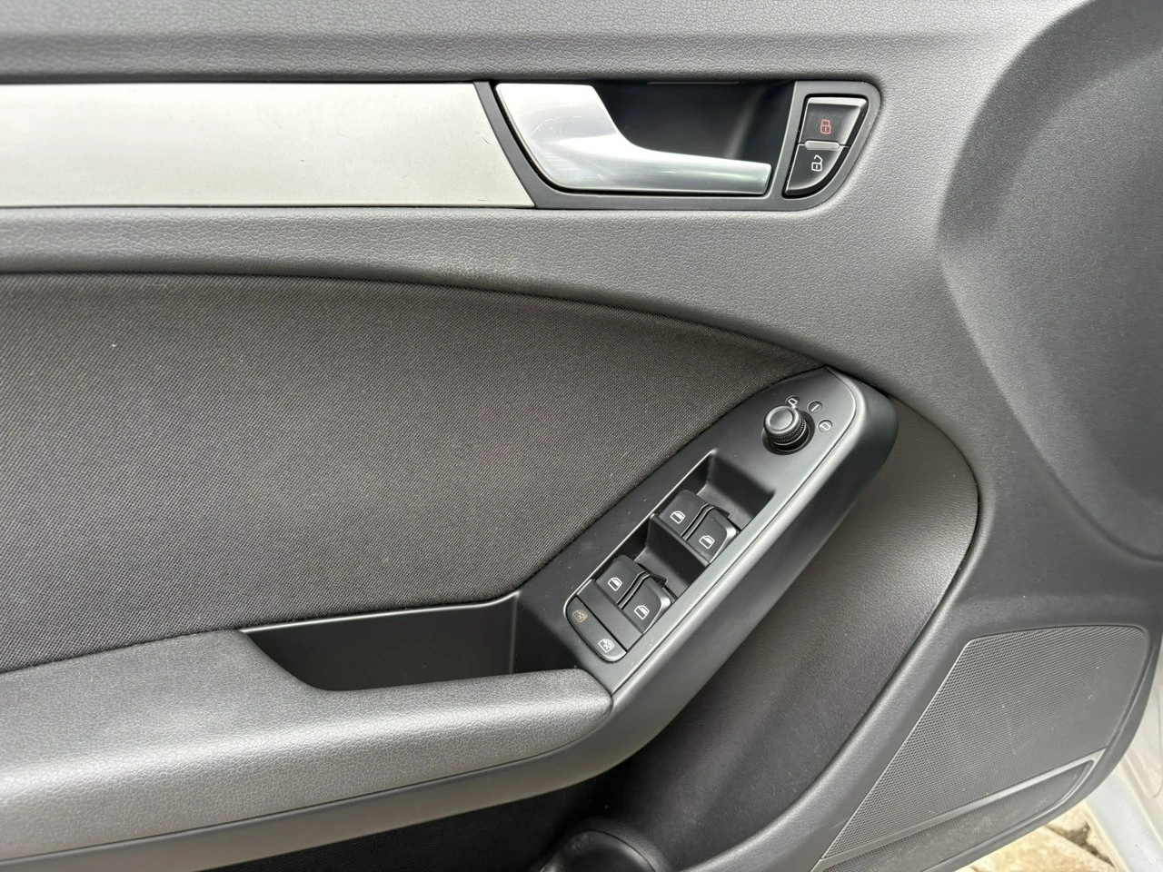 Audi A4 - Zdjęcie 23