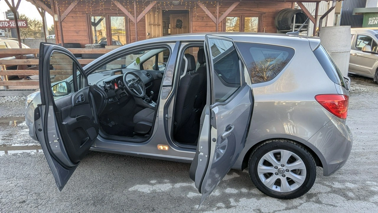 Opel Meriva - Zdjęcie 12