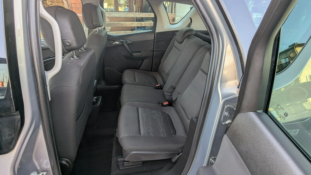 Opel Meriva - Zdjęcie 15