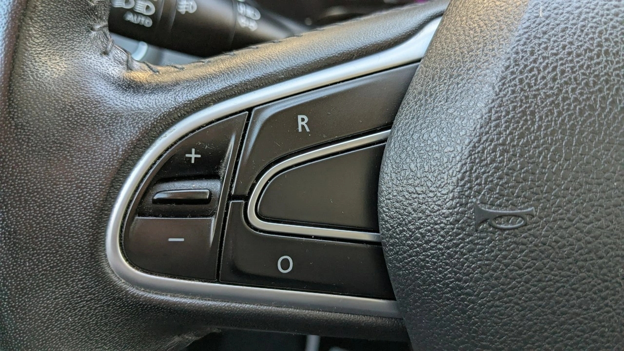 Renault Talisman - Zdjęcie 25