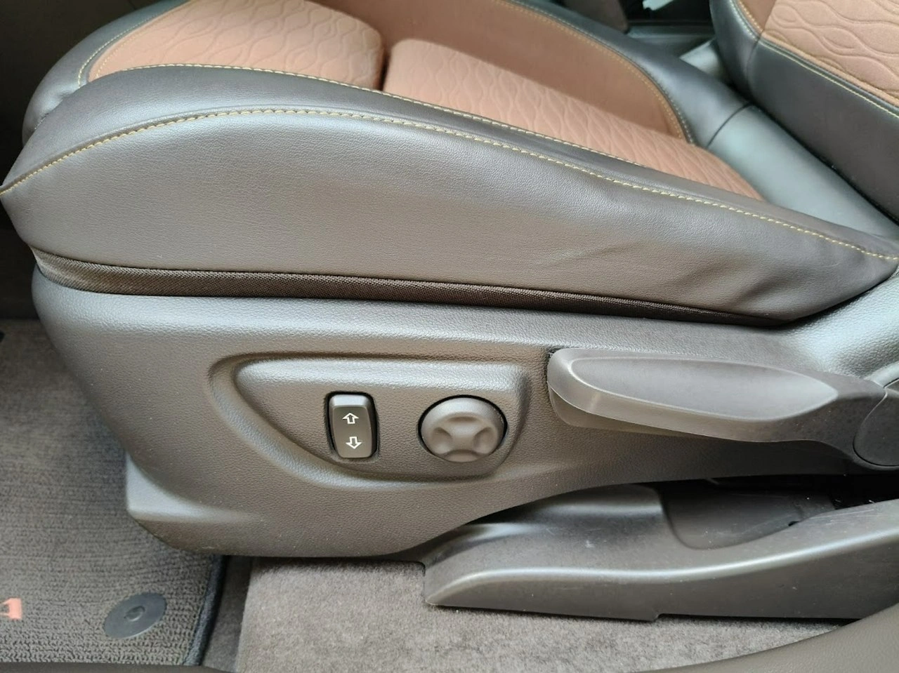 Opel Mokka - Zdjęcie 15