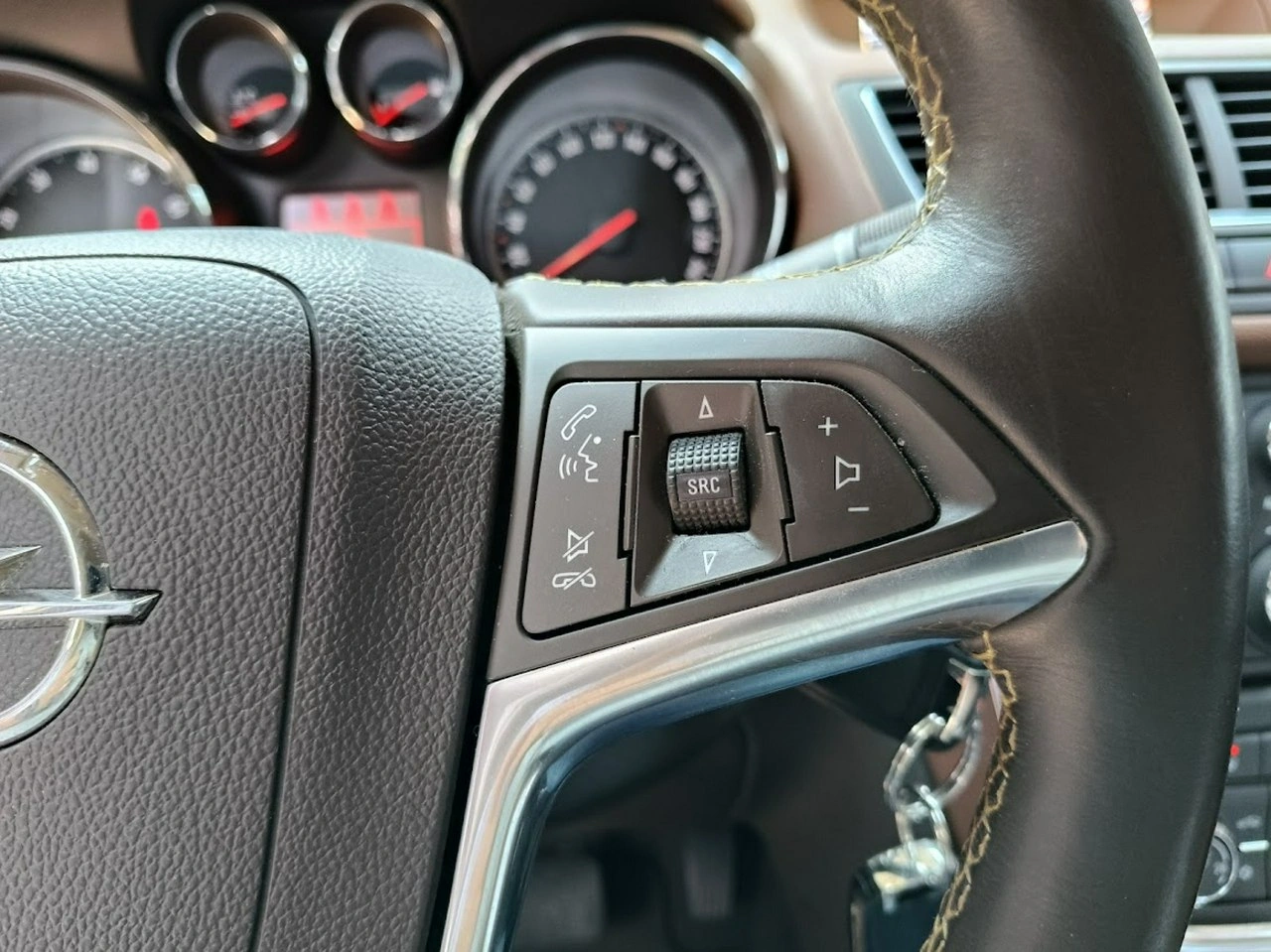 Opel Mokka - Zdjęcie 19