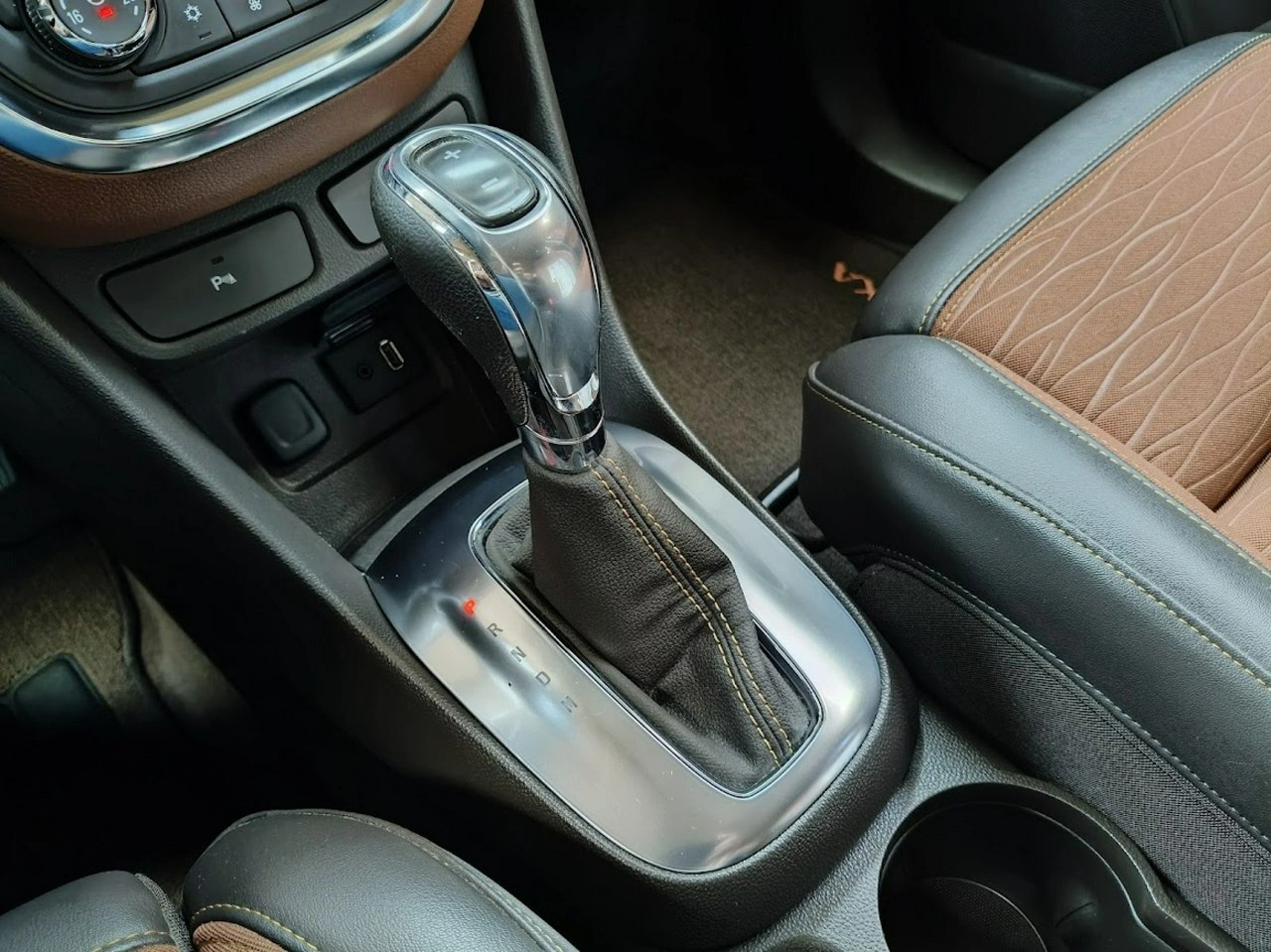 Opel Mokka - Zdjęcie 25