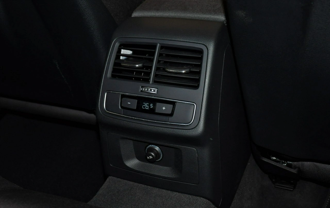 Audi A4 - Zdjęcie 28