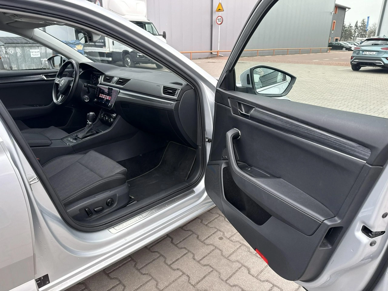 Skoda Superb - Zdjęcie 19