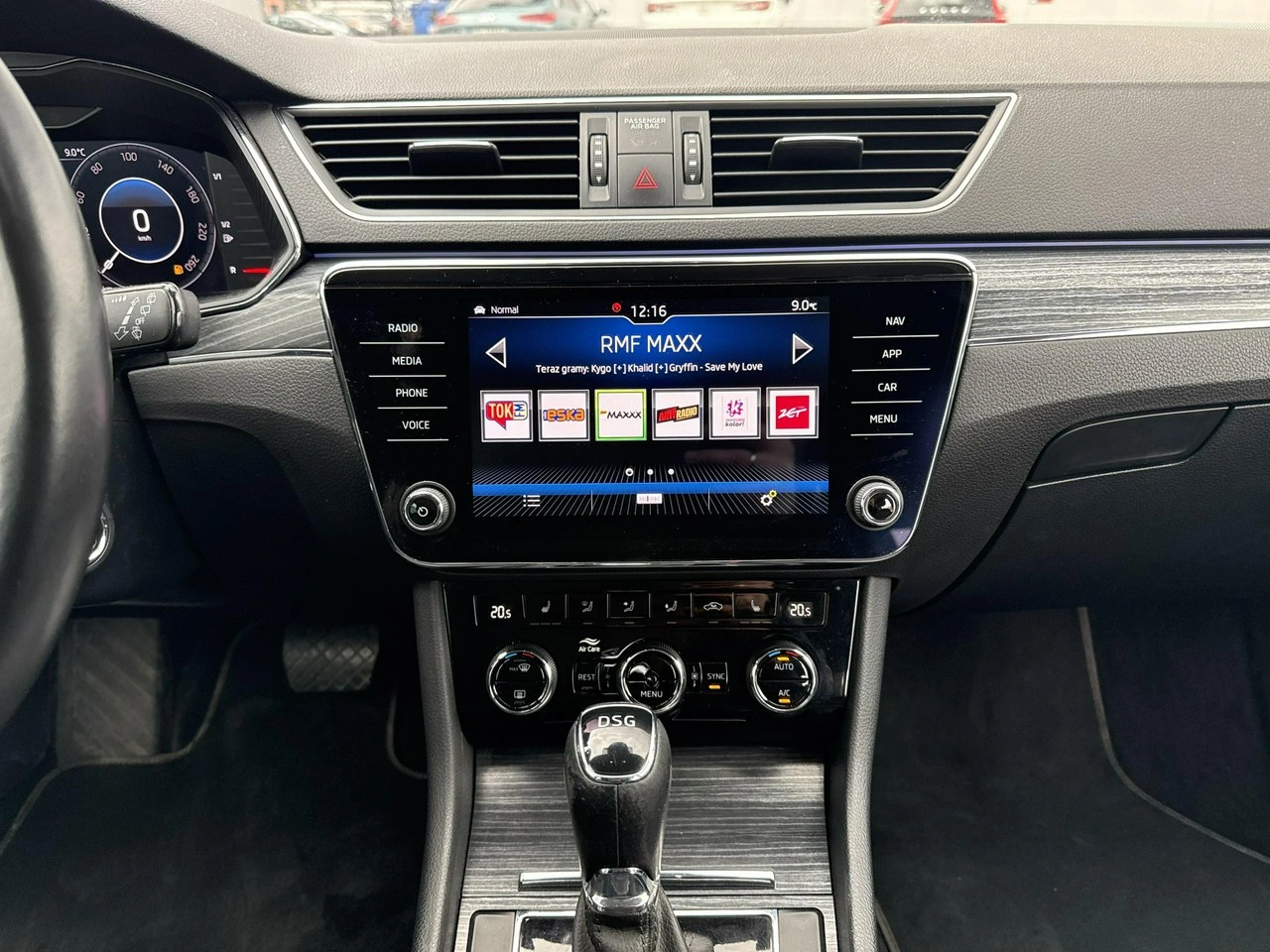 Skoda Superb - Zdjęcie 23