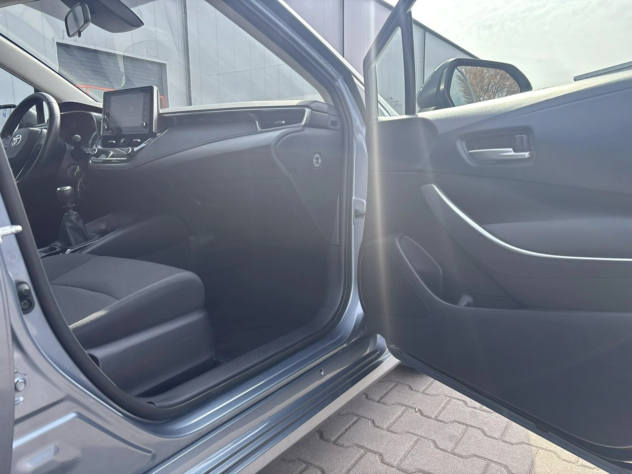 Toyota Corolla - Zdjęcie 16