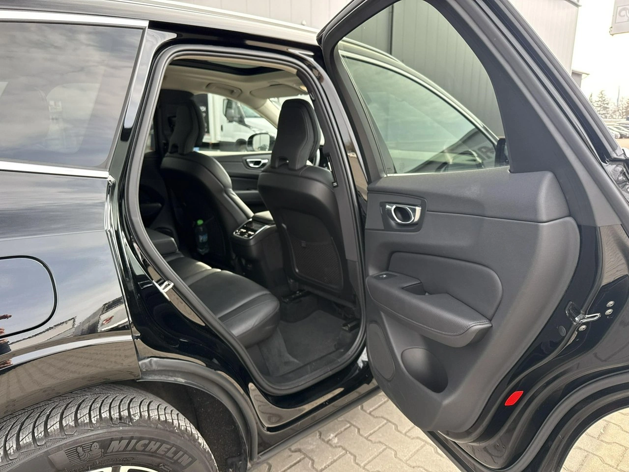 Volvo XC 60 - Zdjęcie 17