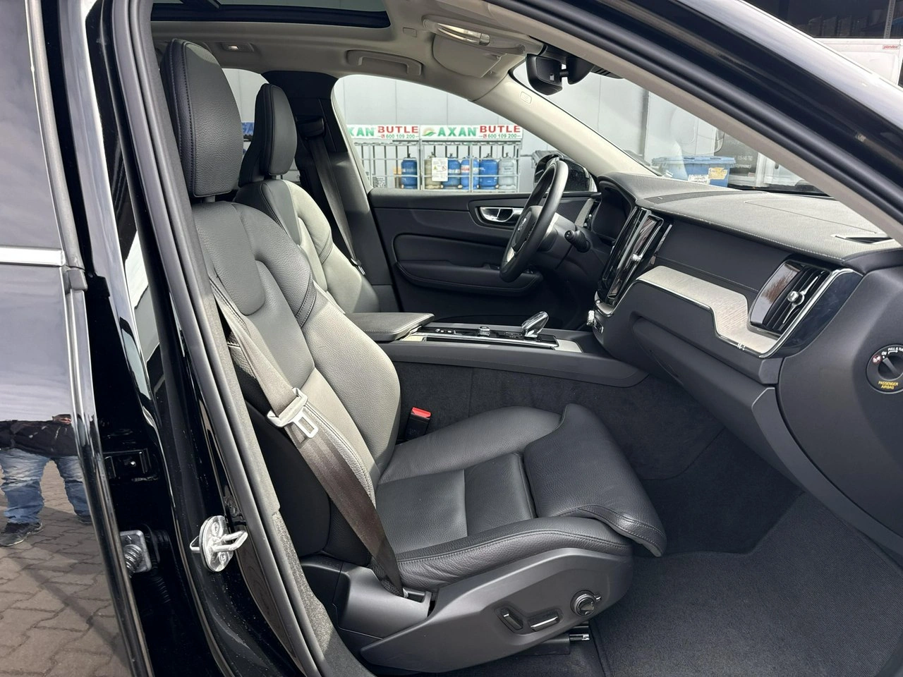 Volvo XC 60 - Zdjęcie 20