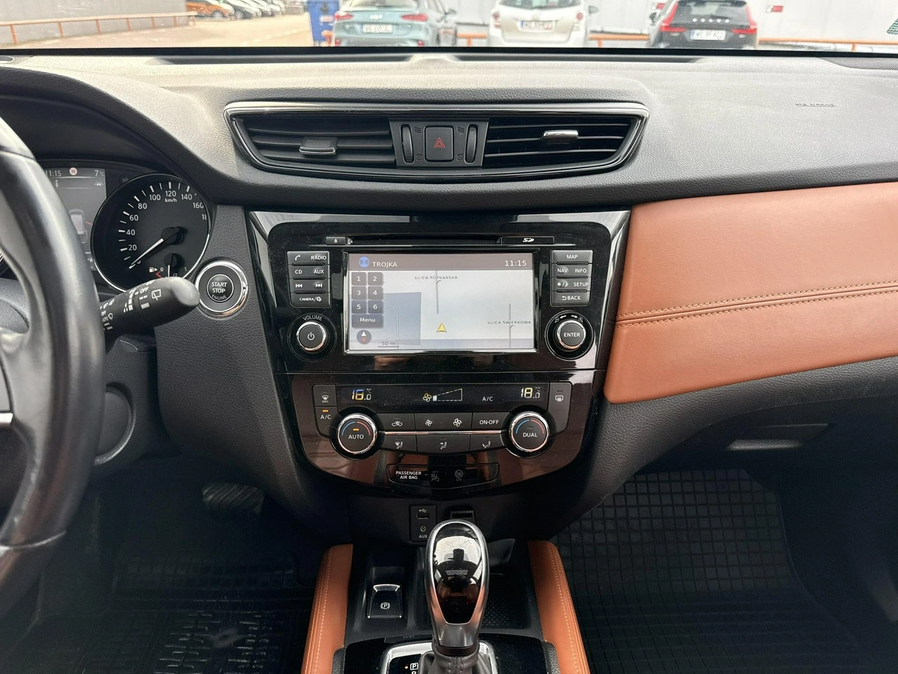 Nissan X-Trail - Zdjęcie 24