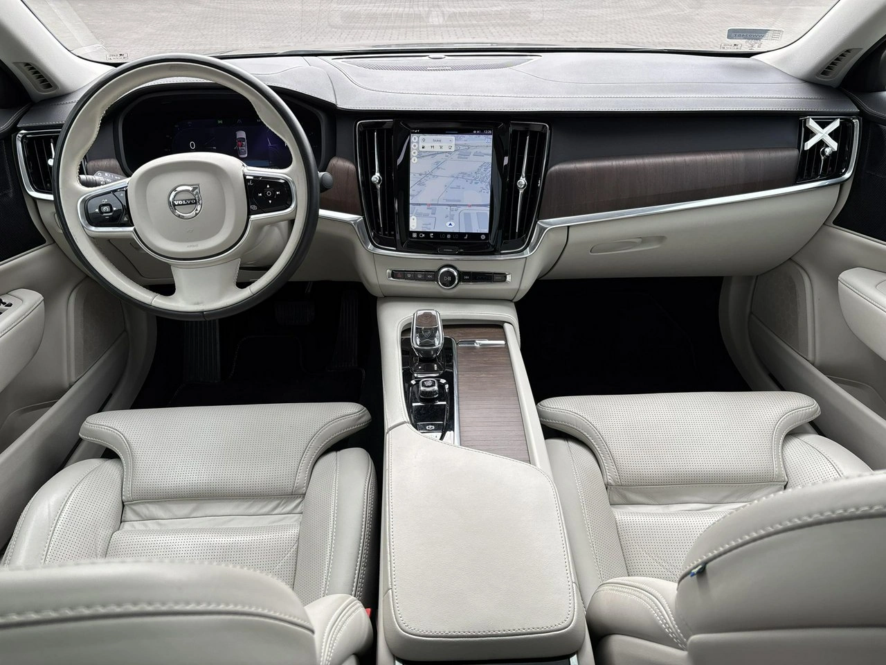 Volvo S90 - Zdjęcie 12