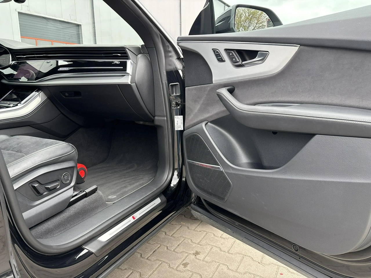 Audi Q8 - Zdjęcie 18