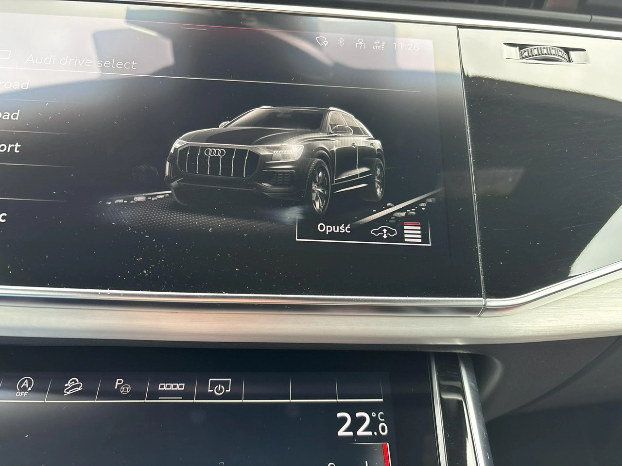 Audi Q8 - Zdjęcie 22