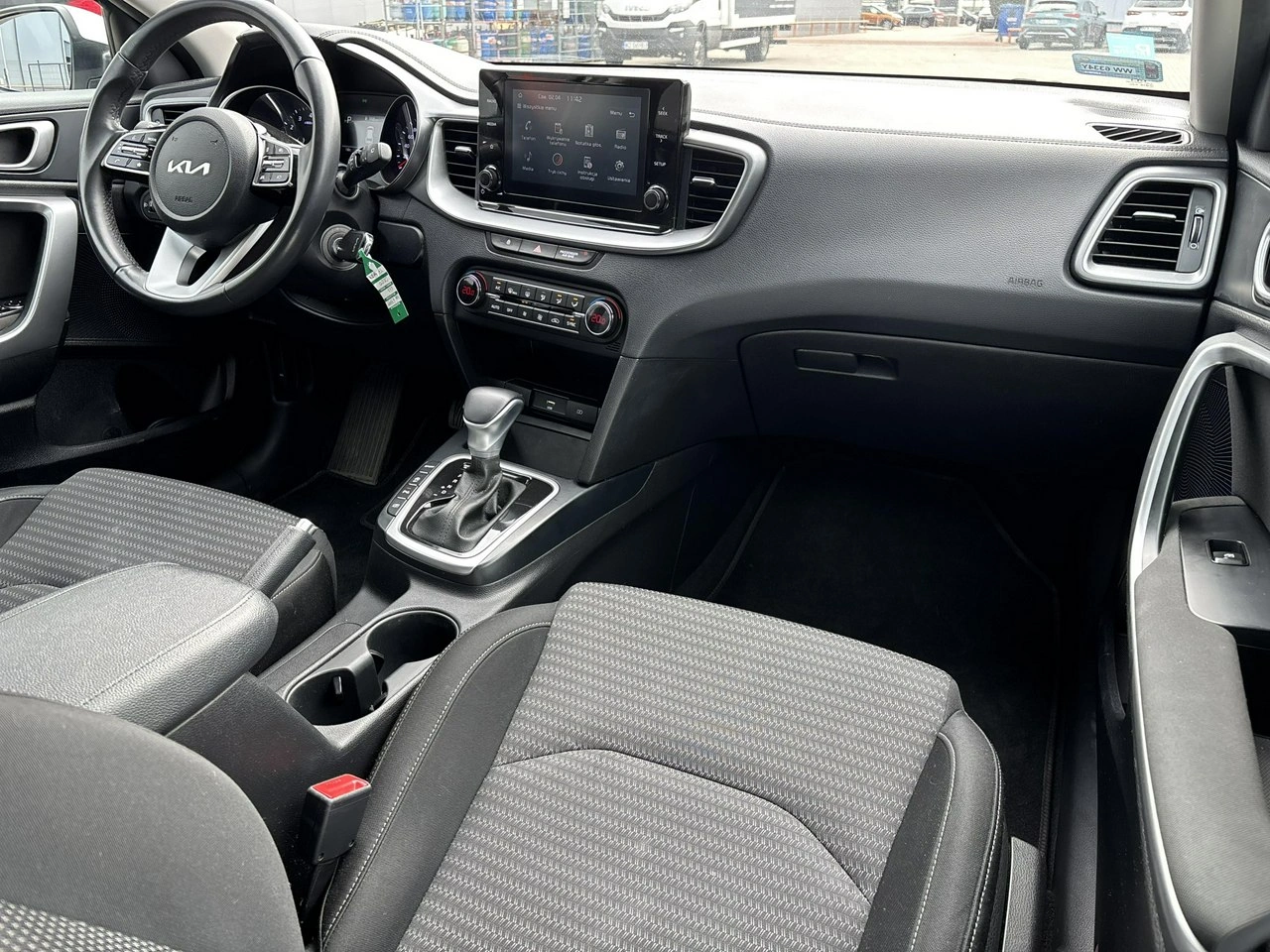 Kia Ceed - Zdjęcie 15