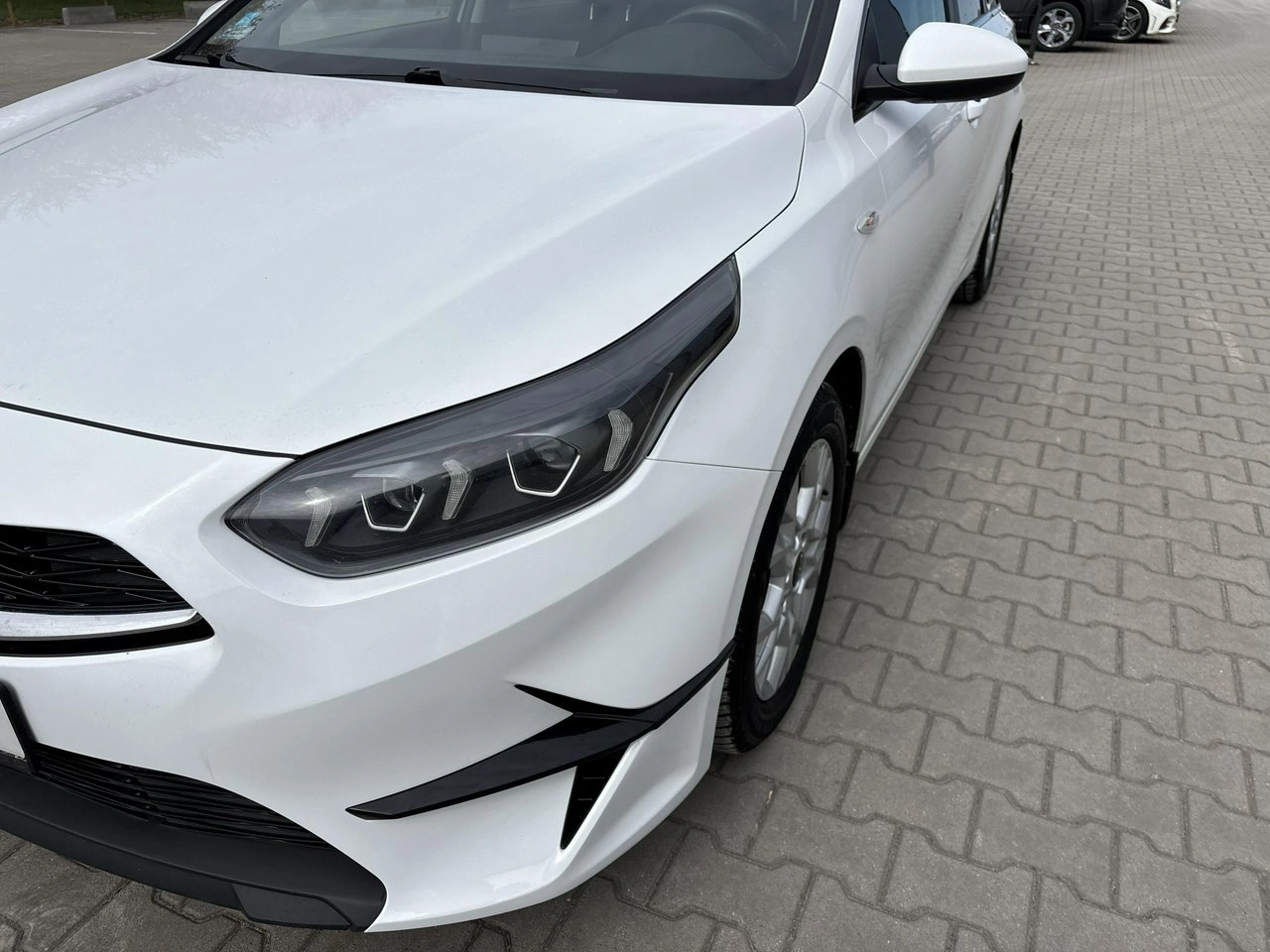 Kia Ceed - Zdjęcie 8
