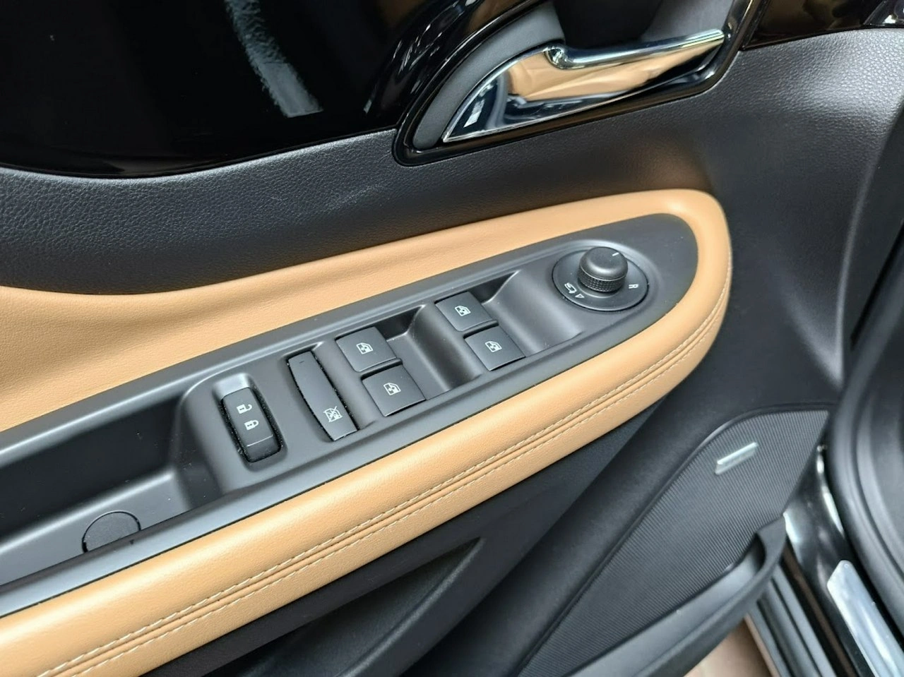 Opel Mokka - Zdjęcie 15