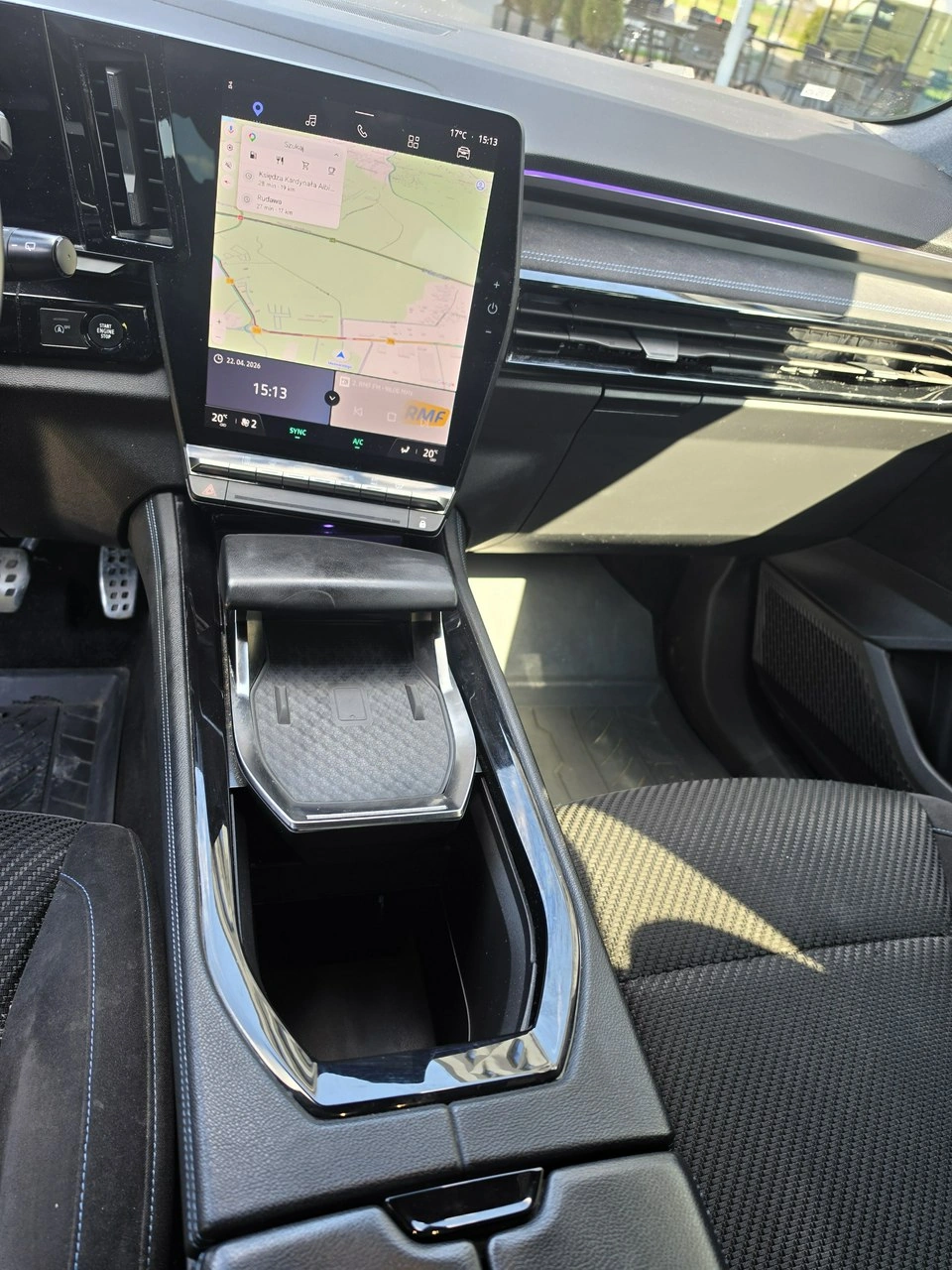 Renault Austral - Zdjęcie 11