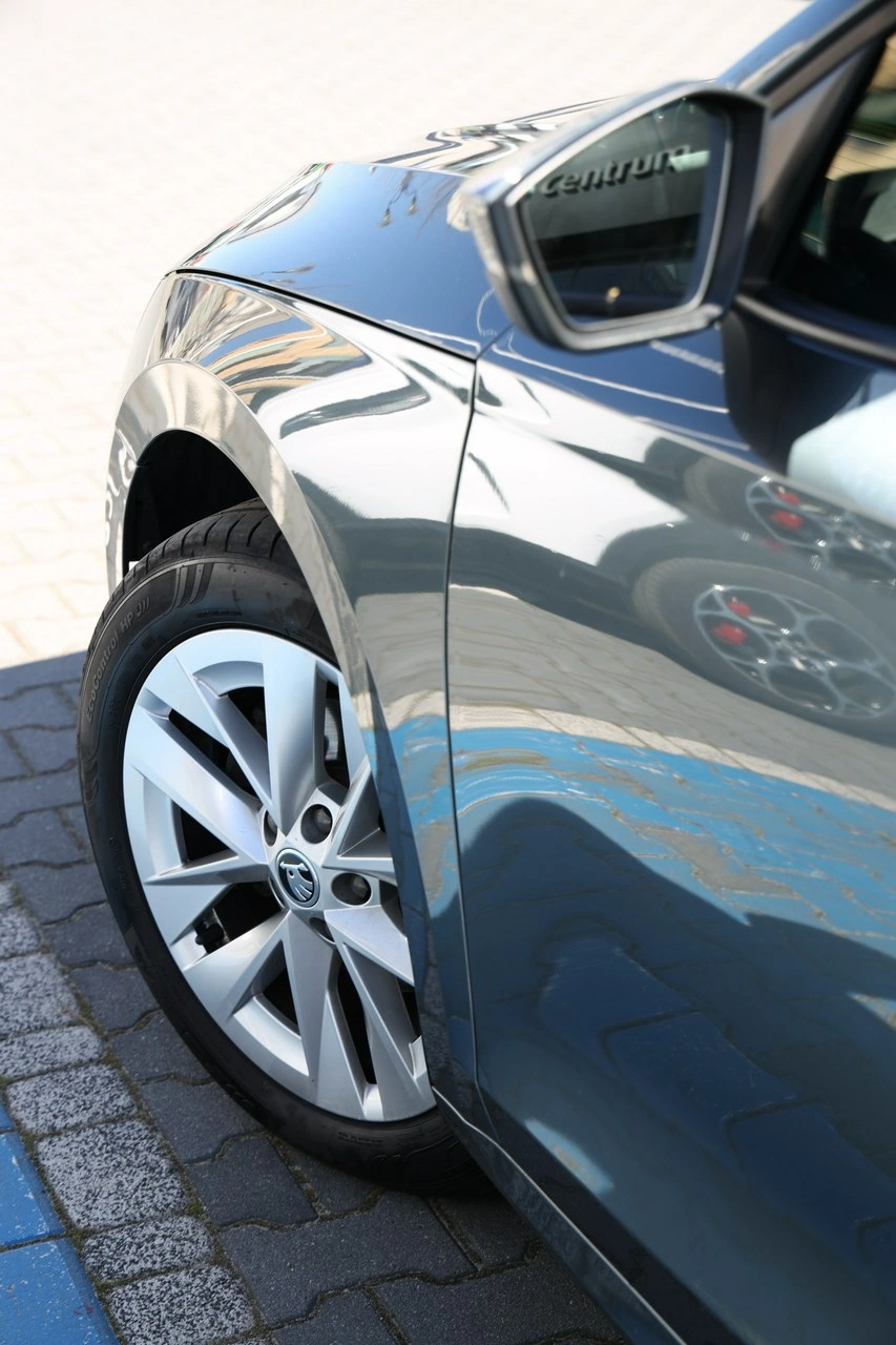 Skoda Octavia - Zdjęcie 9