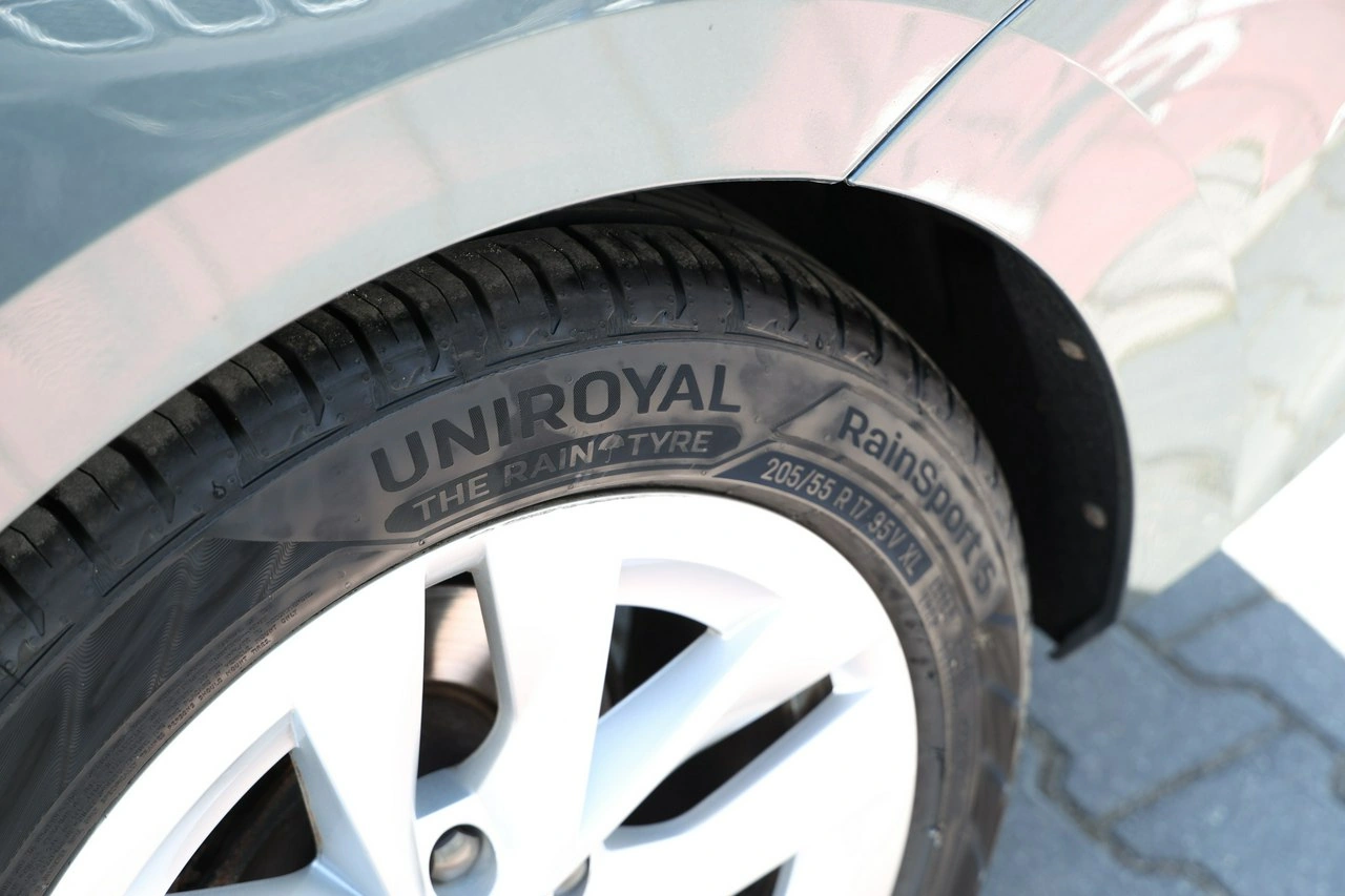 Skoda Octavia - Zdjęcie 10