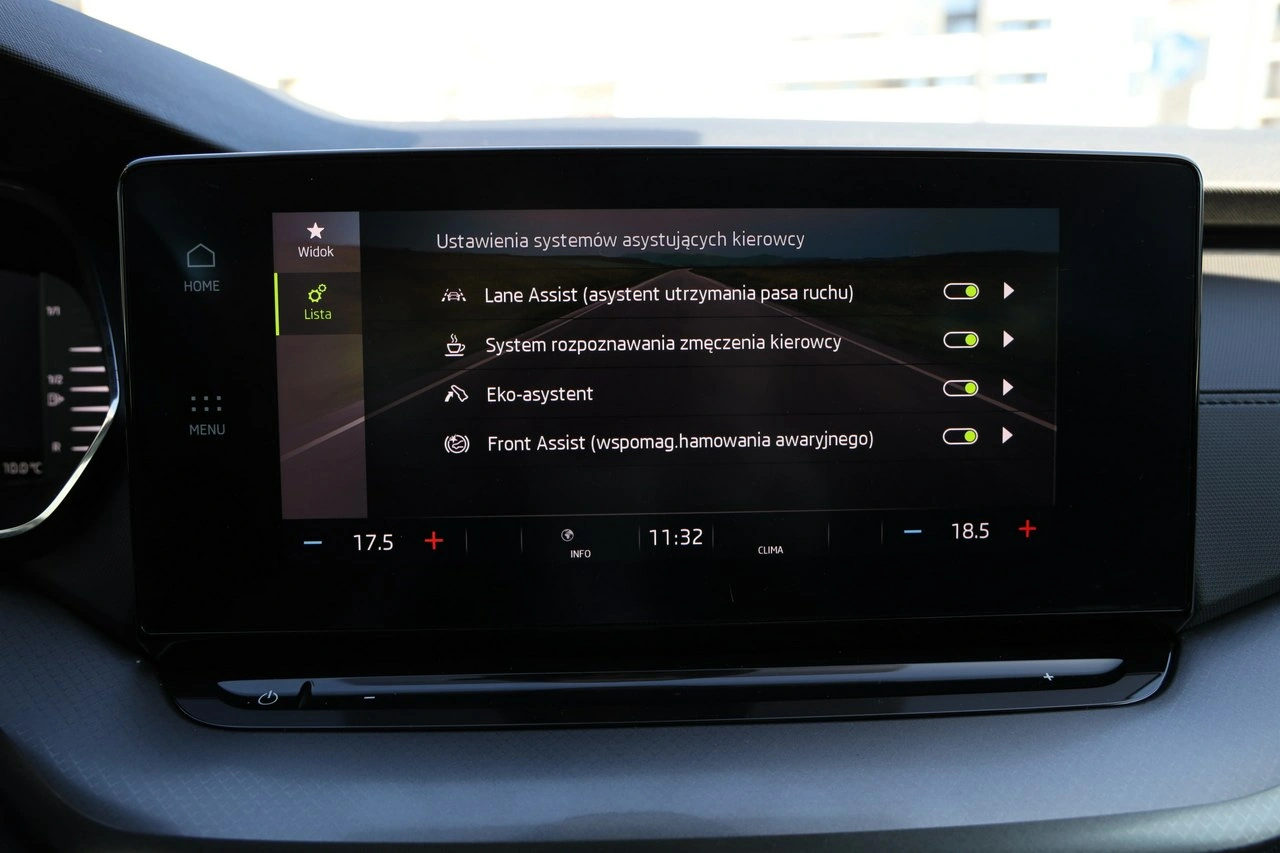 Skoda Octavia - Zdjęcie 21