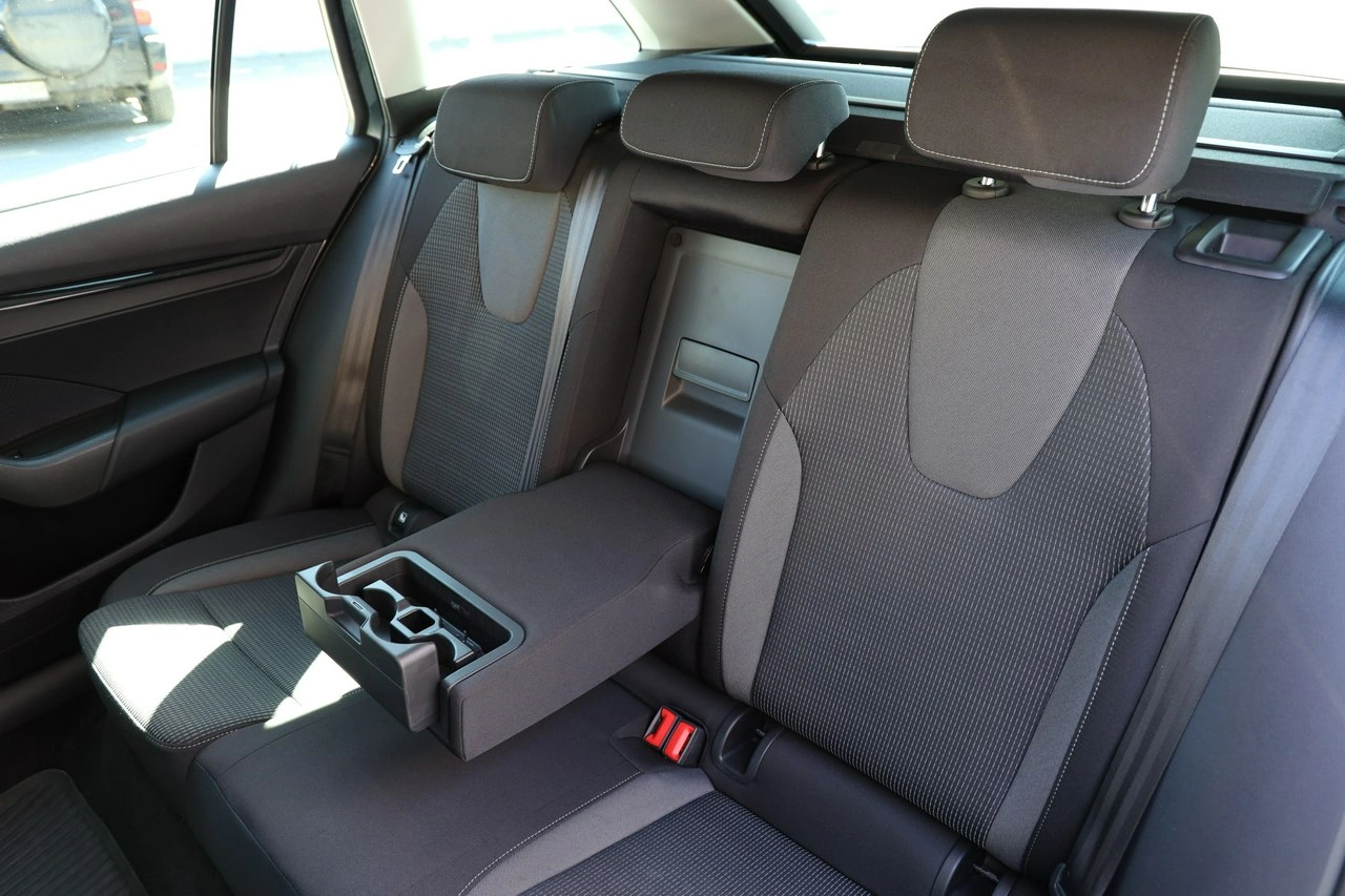 Skoda Octavia - Zdjęcie 27