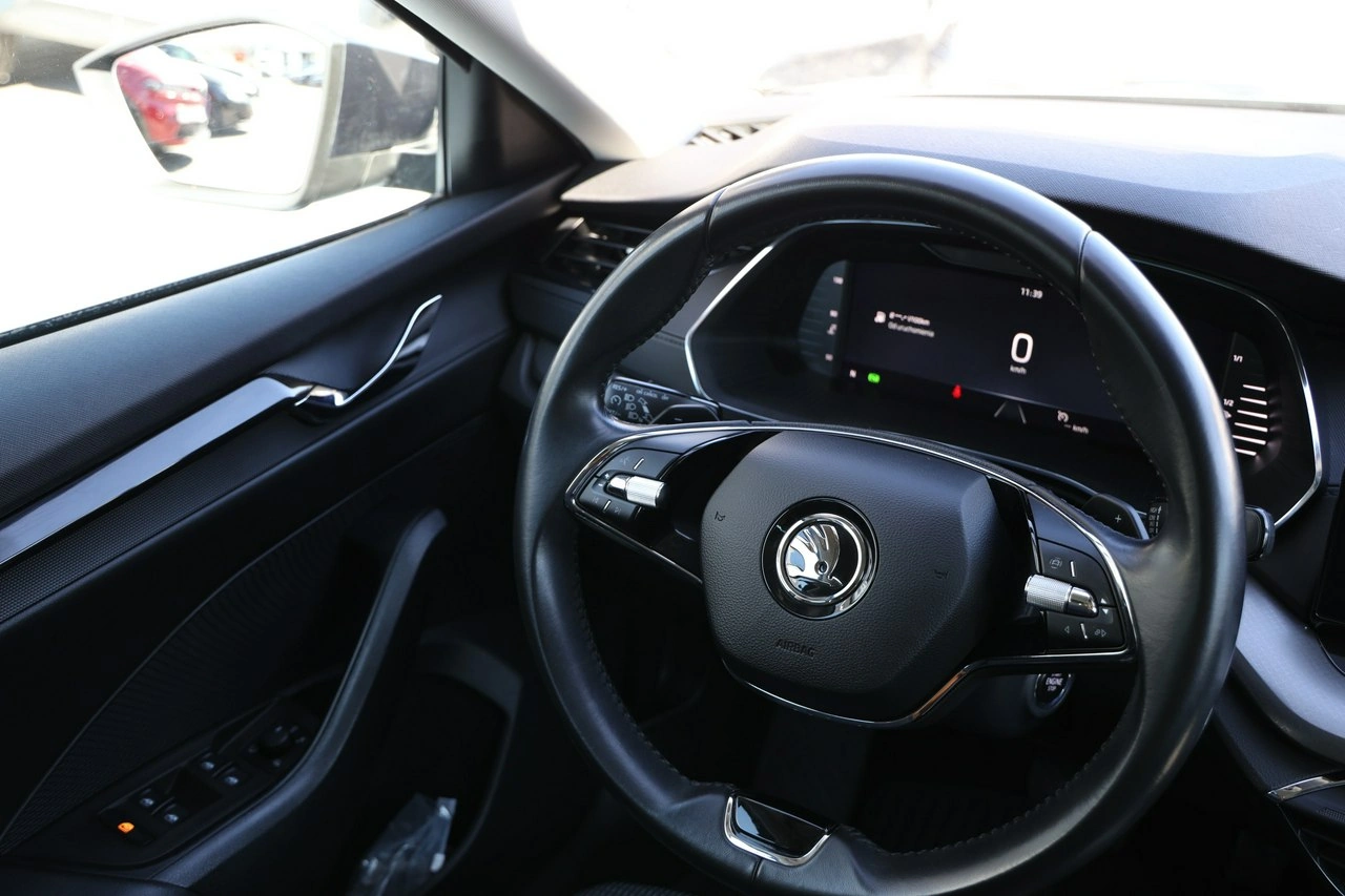 Skoda Octavia - Zdjęcie 32