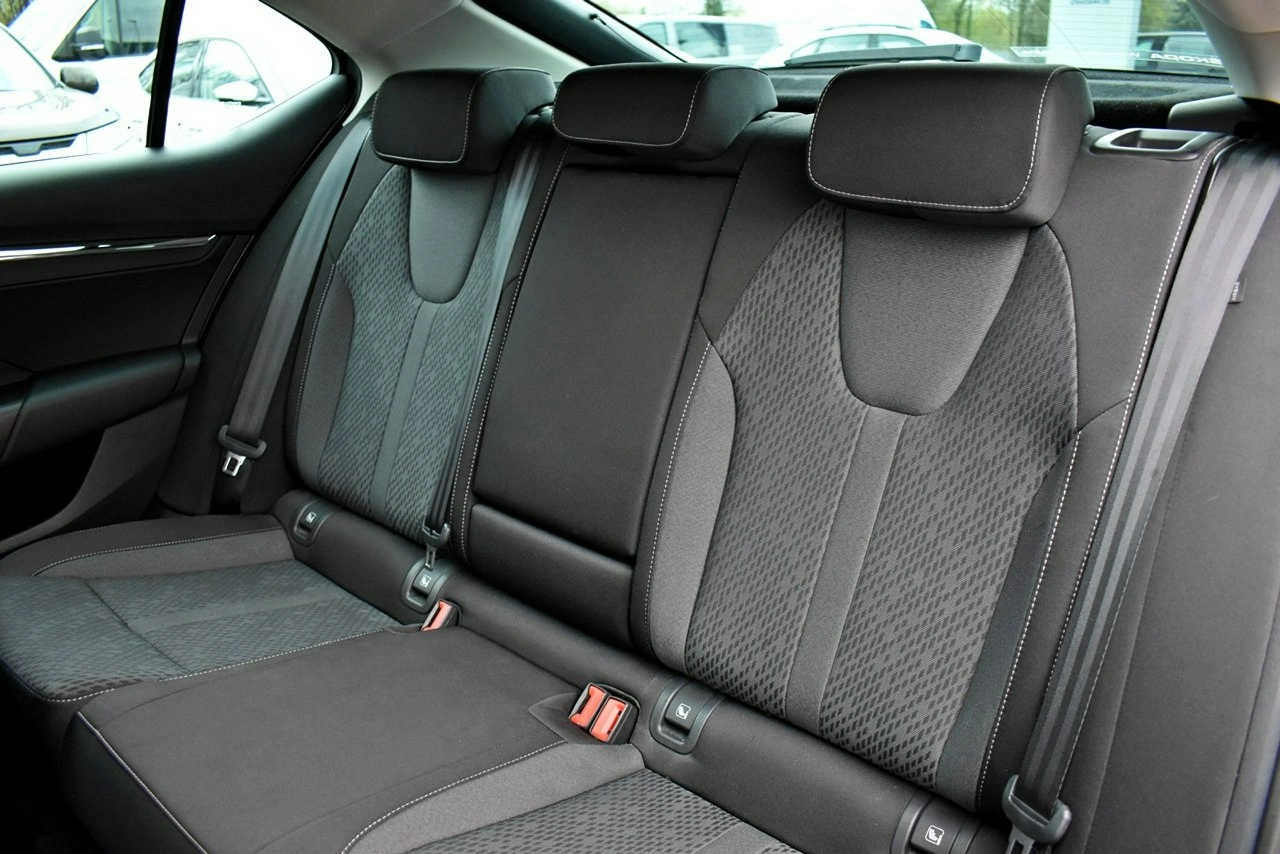 Skoda Octavia - Zdjęcie 13