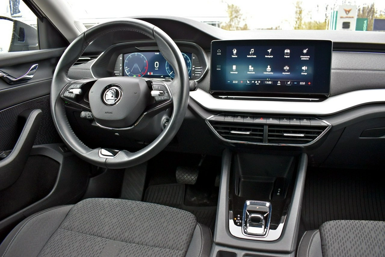 Skoda Octavia - Zdjęcie 18