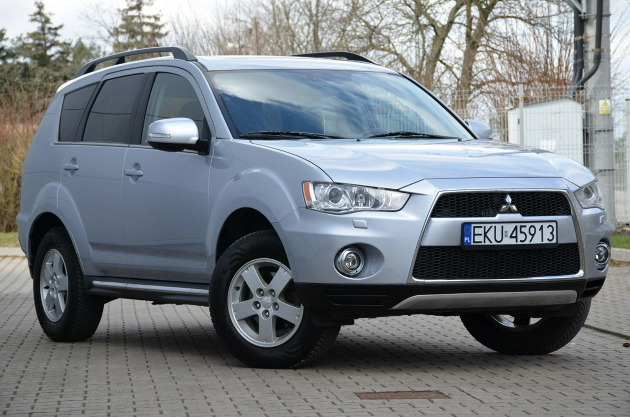 Mitsubishi Outlander - Zdjęcie 15