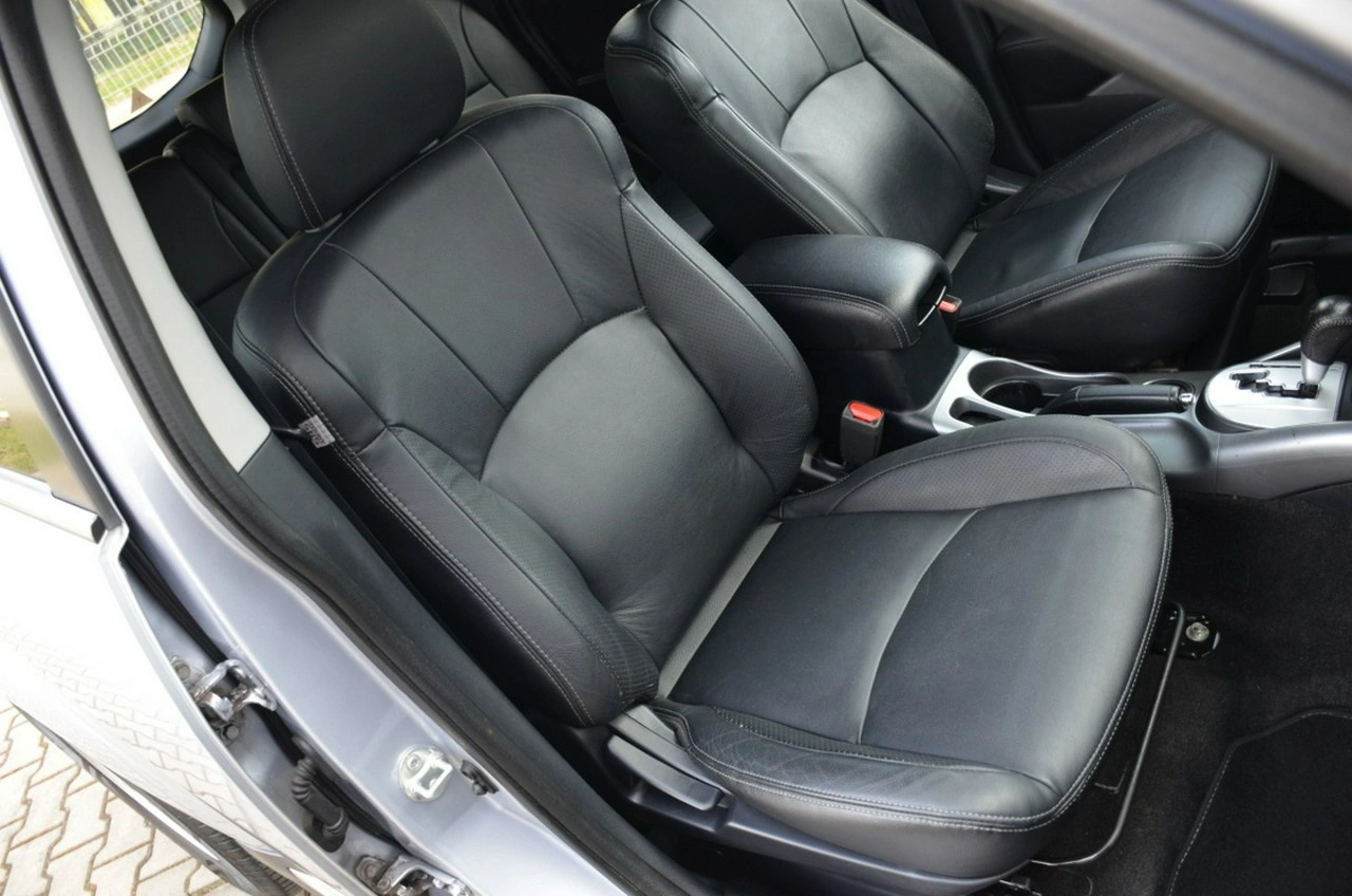 Mitsubishi Outlander - Zdjęcie 25