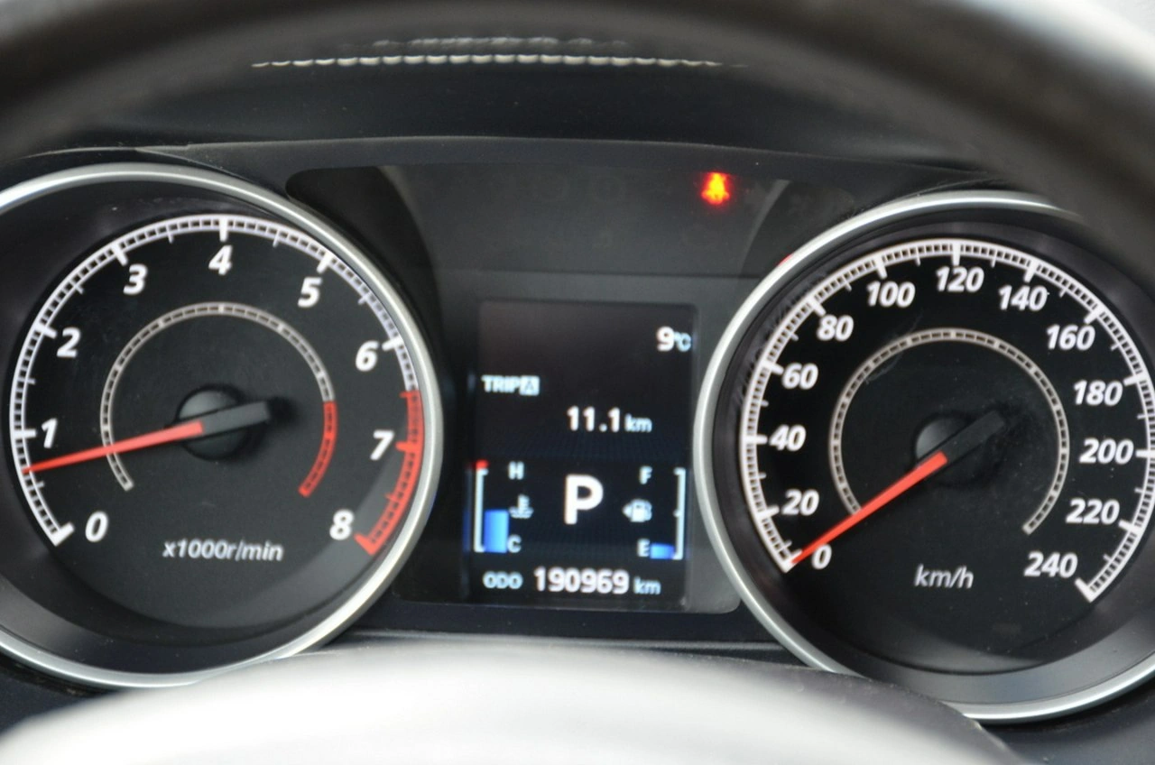 Mitsubishi Outlander - Zdjęcie 31