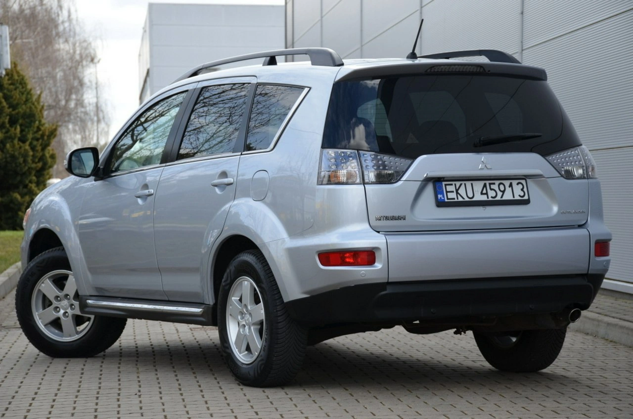 Mitsubishi Outlander - Zdjęcie 5