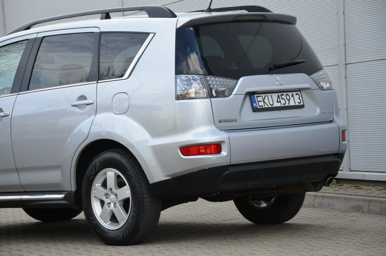 Mitsubishi Outlander - Zdjęcie 7