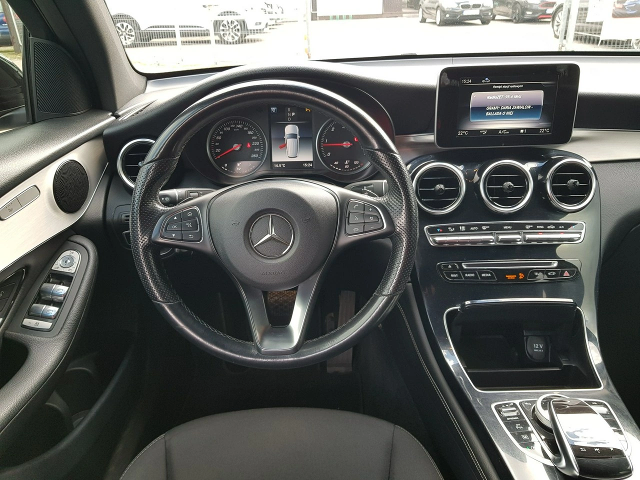 Mercedes GLC 220 - Zdjęcie 12