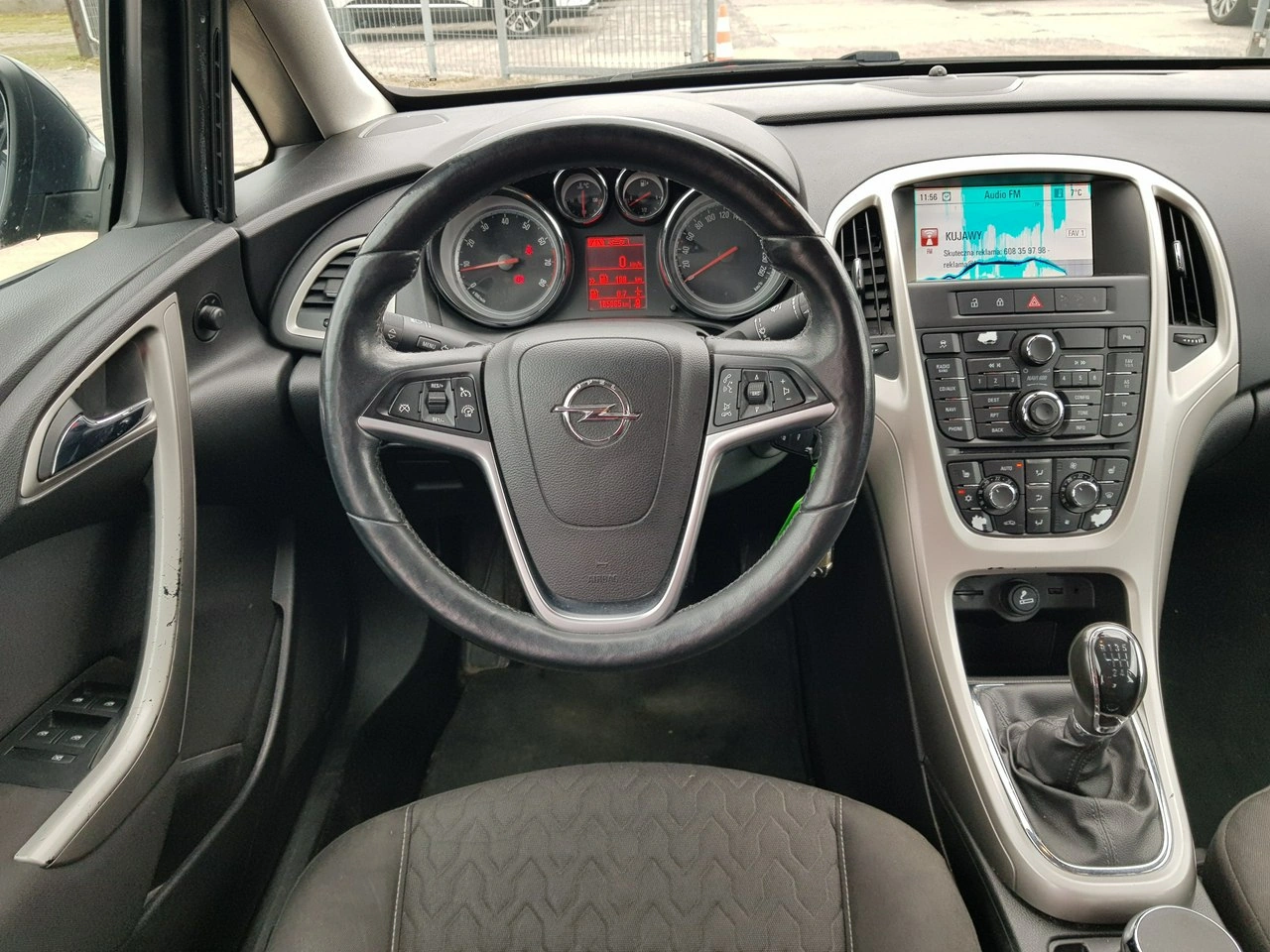 Opel Astra - Zdjęcie 12