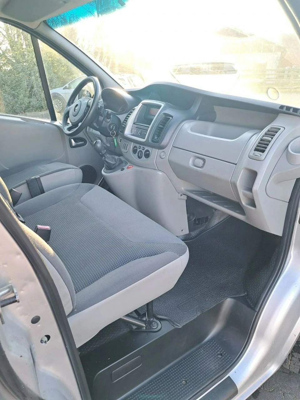 Opel Vivaro - Zdjęcie 6