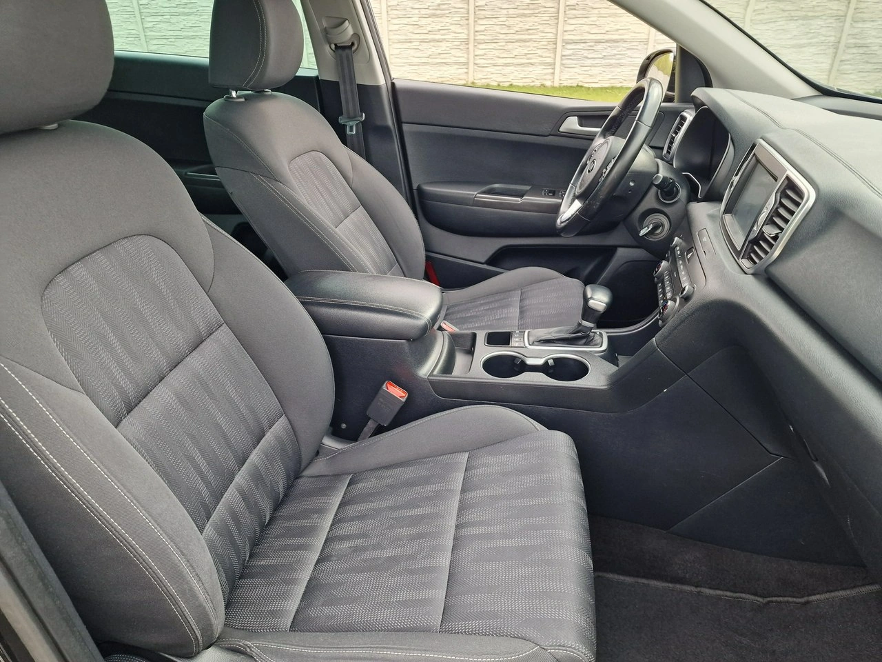 Kia Sportage - Zdjęcie 17