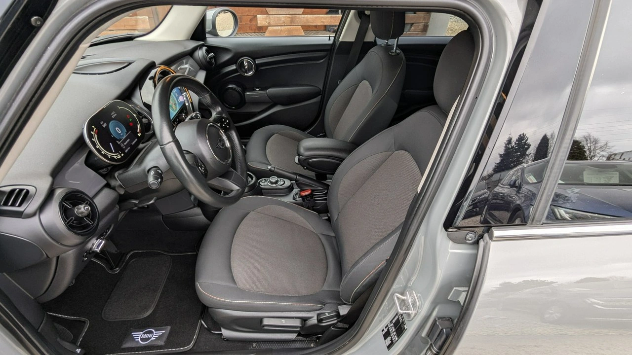 MINI ONE - Zdjęcie 12