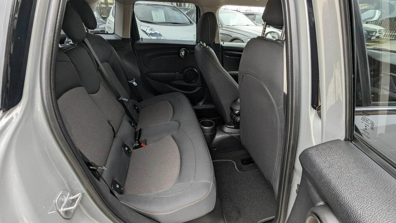 MINI ONE - Zdjęcie 16