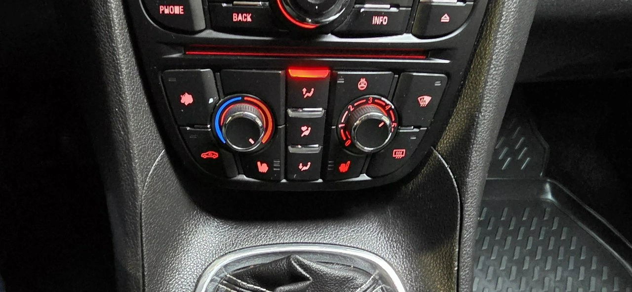 Opel Meriva - Zdjęcie 19