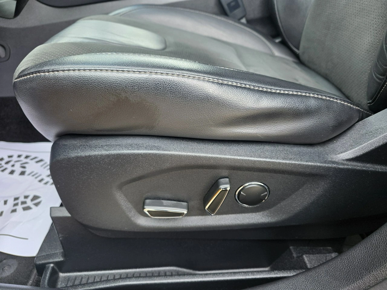 Ford Edge - Zdjęcie 10