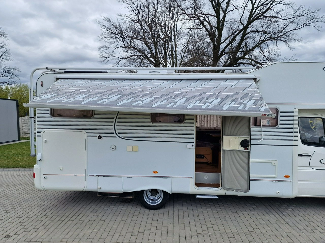 Mercedes Sprinter 416cdi - Zdjęcie 12