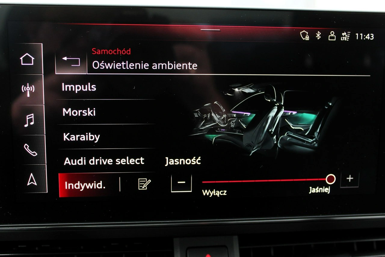 Audi A4 - Zdjęcie 23
