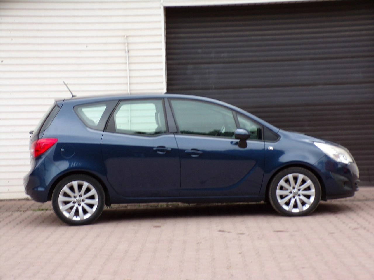 Opel Meriva - Zdjęcie 11