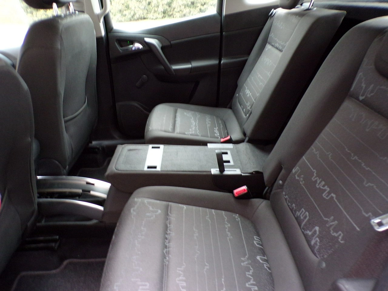 Opel Meriva - Zdjęcie 25