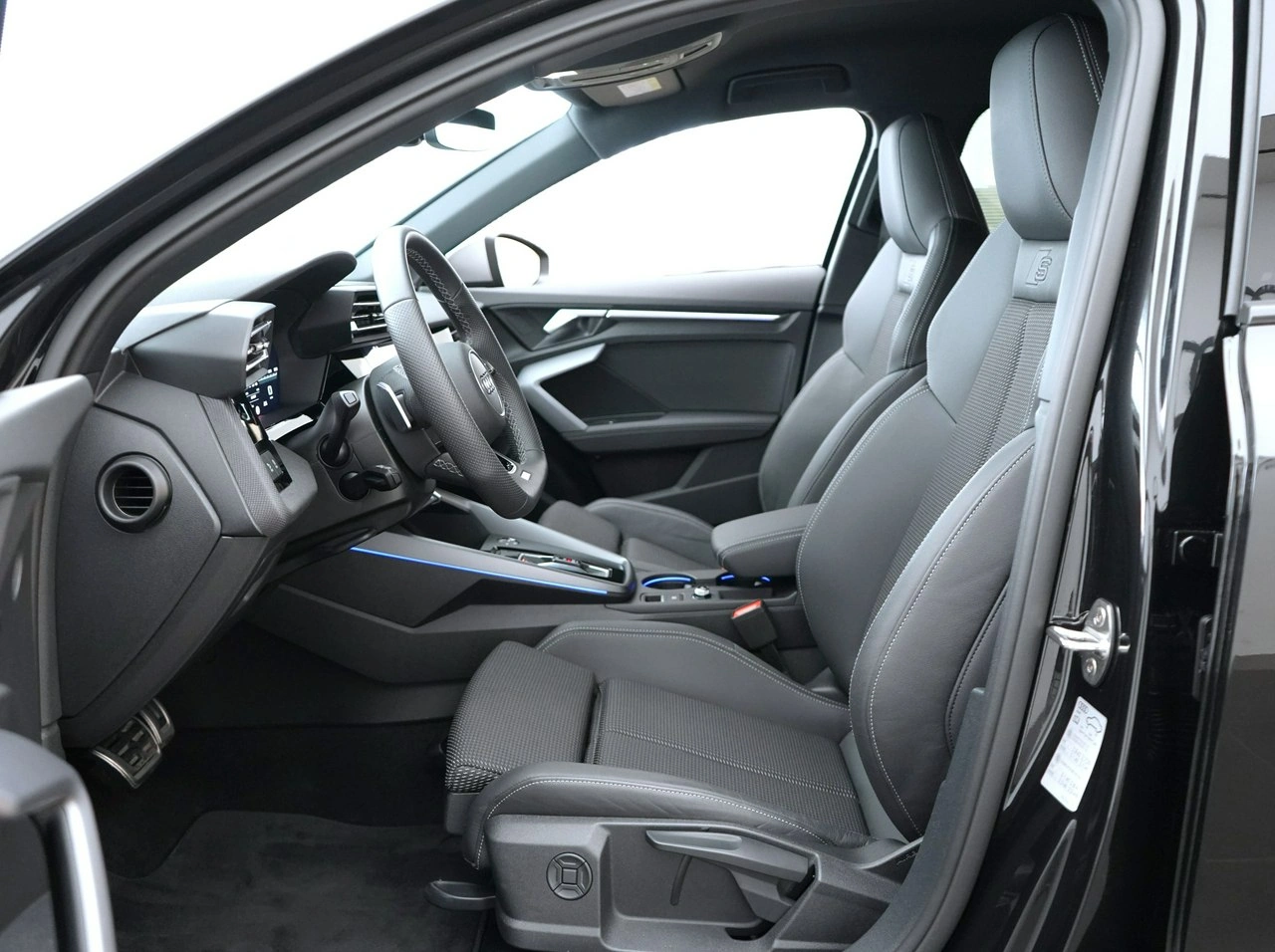 Audi S3 - Zdjęcie 14