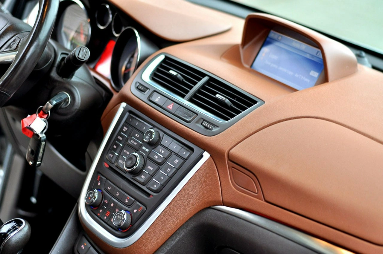 Opel Mokka - Zdjęcie 13