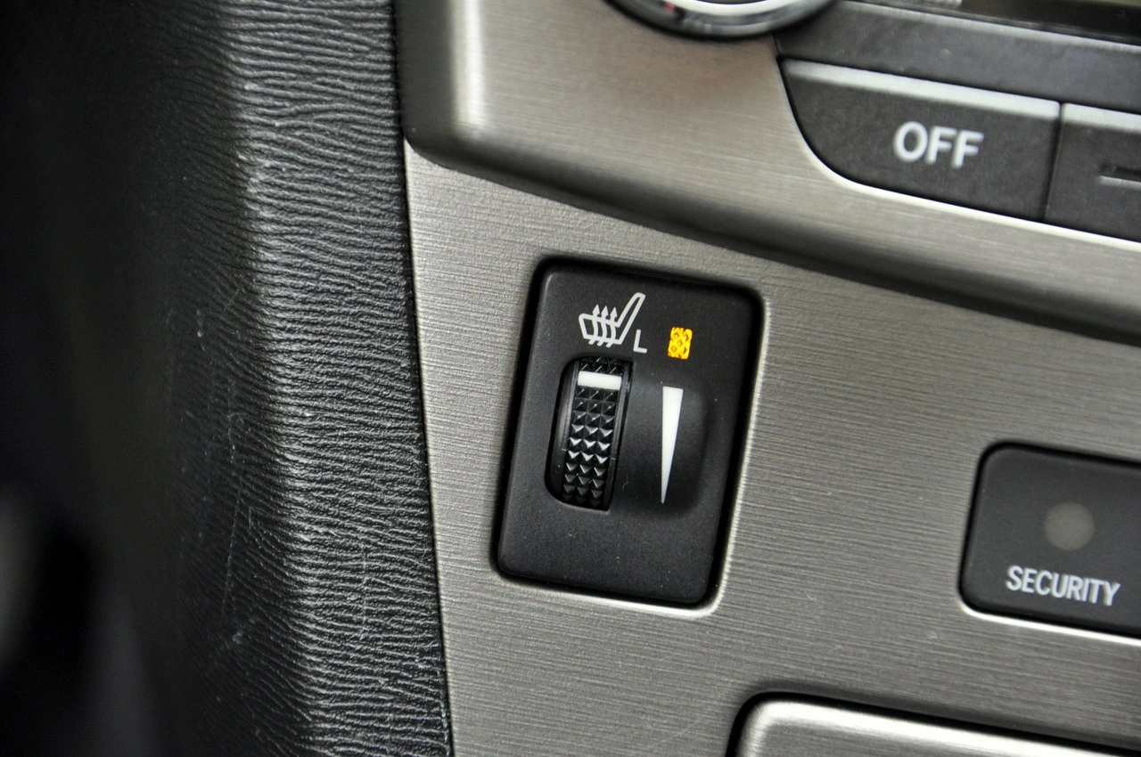 Toyota Avensis - Zdjęcie 17